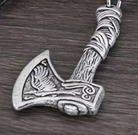 Ожерелье викингов с подвеской "Топор с изображением волка"