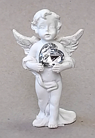 Ангелочок з срібним сердечком