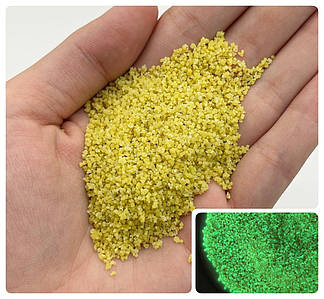 Декоративний наповнювач/ Світиться у темряві / Упаковка - 20 грам / Жовтий