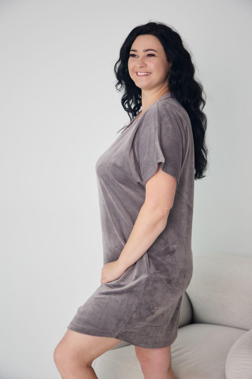 Домашня сукня ВЕЛЮРОВА З КОРОТКИМ РУКАВОМ 2XL-5XL СІРИЙ 212, фото 1