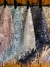 Жіноча хустка в церкву на голову гарна мереживна з бахромою Листочок