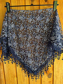 Жіноча хустка в церкву на голову гарна мереживна з бахромою Листочок Темно-синій