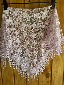 Жіноча хустка в церкву на голову гарна мереживна з бахромою Листочок Рожевий