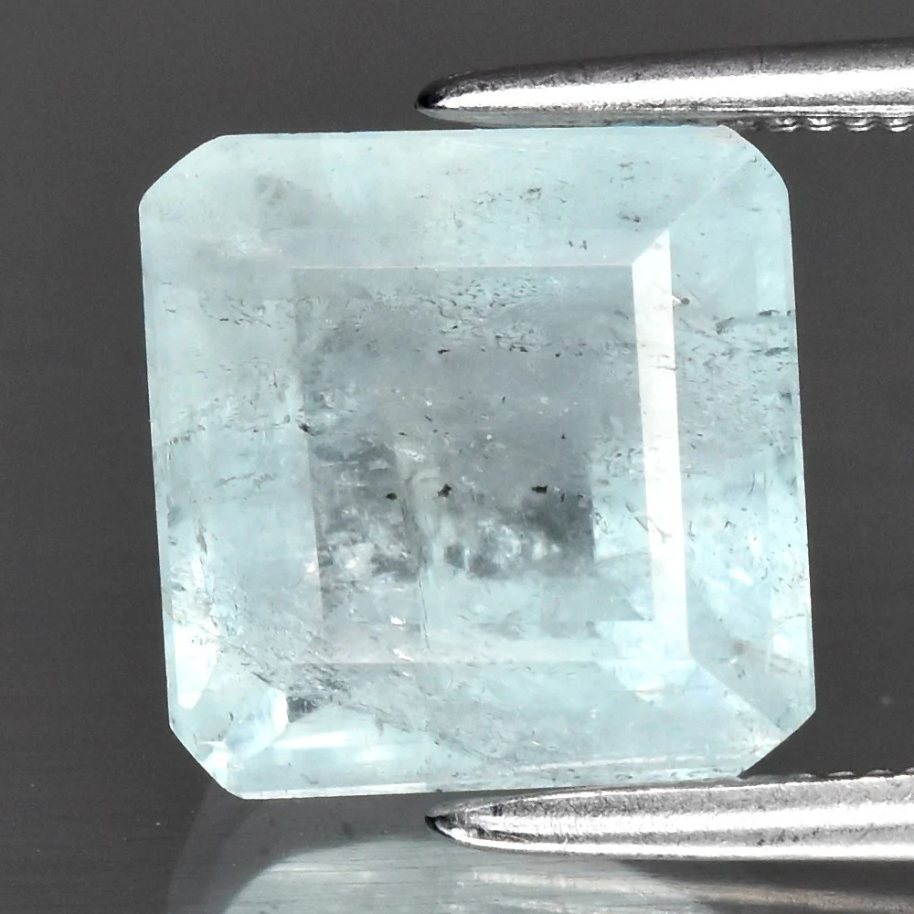 3.87 кт. Природний аквамарин Бразилії