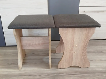 Стільці та табурети