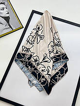 Шовкова хустка Береніс 90*90 см світла бежева ручна обробка краю