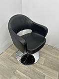 Крісло для перукаря на гідравліці з підлокітниками у чорному кольорі перукарське крісло Style Black, фото 3