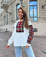 Жіноча блуза вишиванка прикрашена квітковим орнаментом "Троянди" молочна