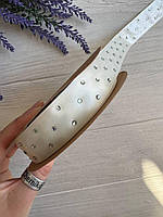 Атлас зі стразами 2,5 см , бежевий 18 метрів