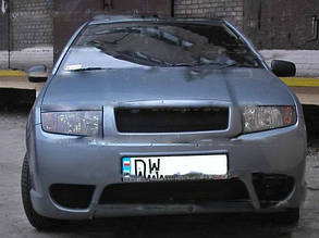 Передній бампер зі склопластику для Skoda Fabia 2002-2007 Бампер на авто Шкода Фабия 1