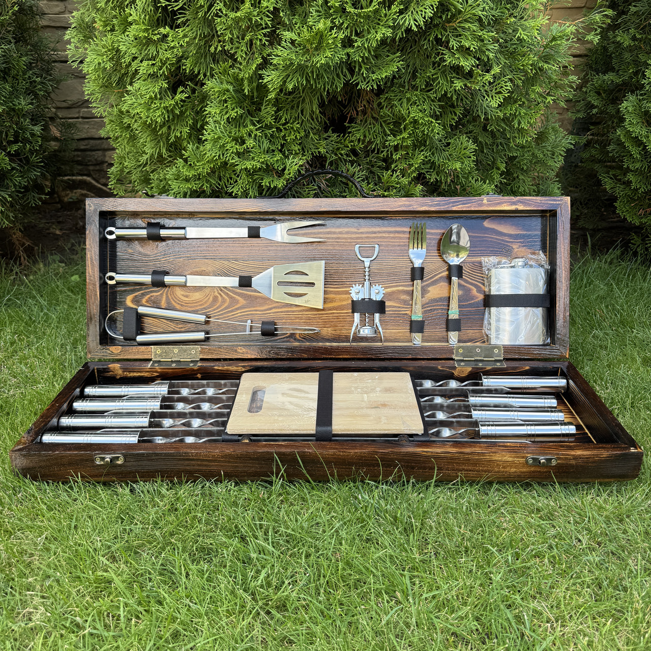 Набір шампурів BBQ Lux - 2 ручної роботи. Шашличний набір шампурів у дерев'яному кейсі.