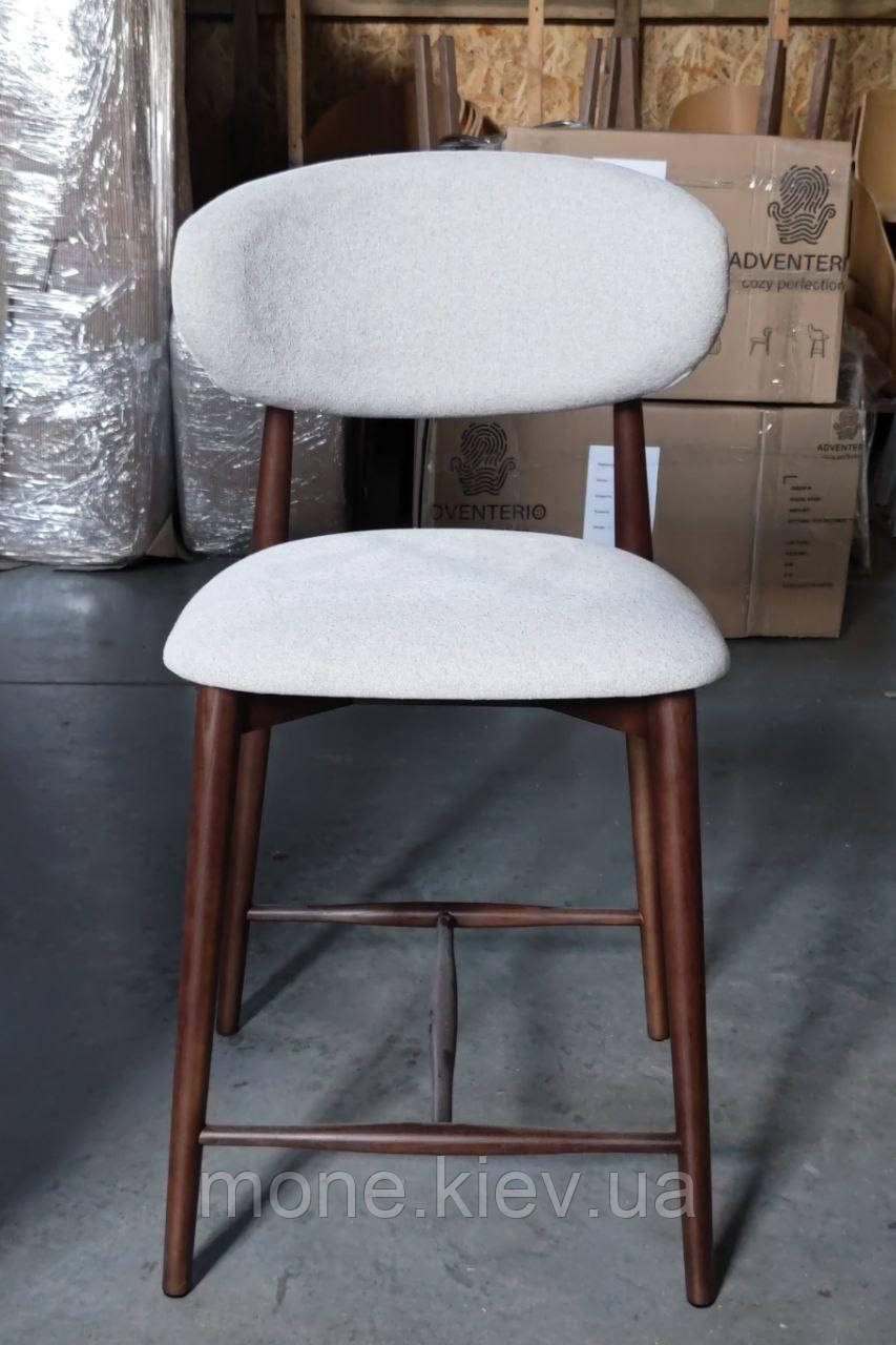 Барний стілець ORION на дерев'яному каркасі
