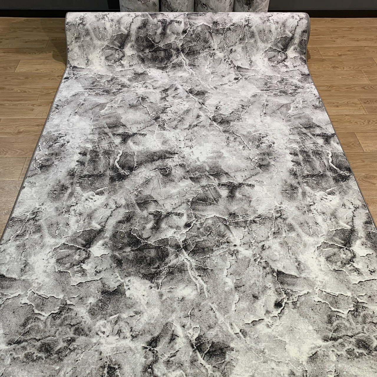 Килимова доріжка на гумовій основі ширина 1,20м Сірий мармур