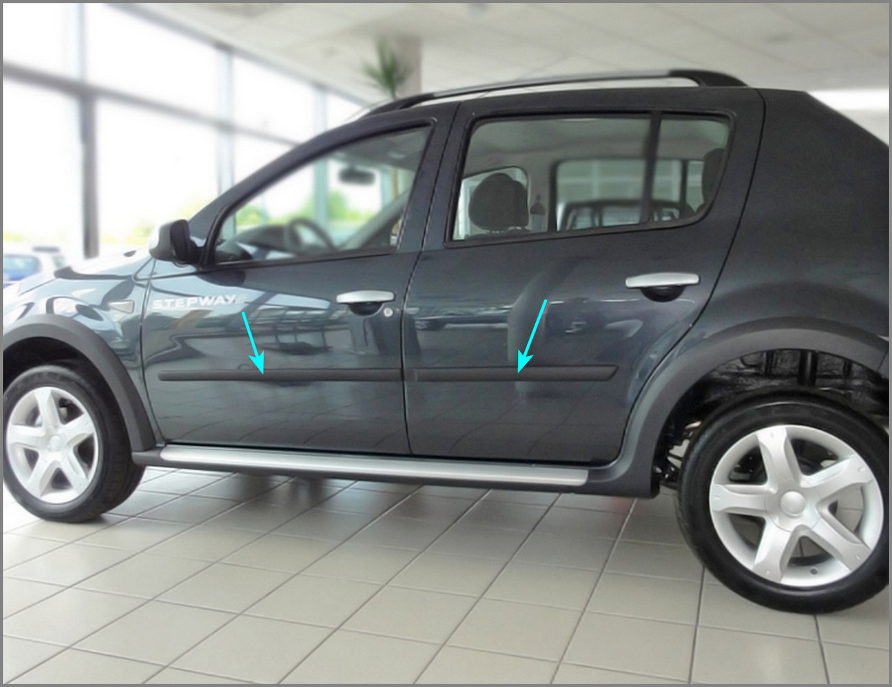 Молдинги на двері для Renault Dacia Sandero I, Sandero Stepway I 2007-2012, фото 1