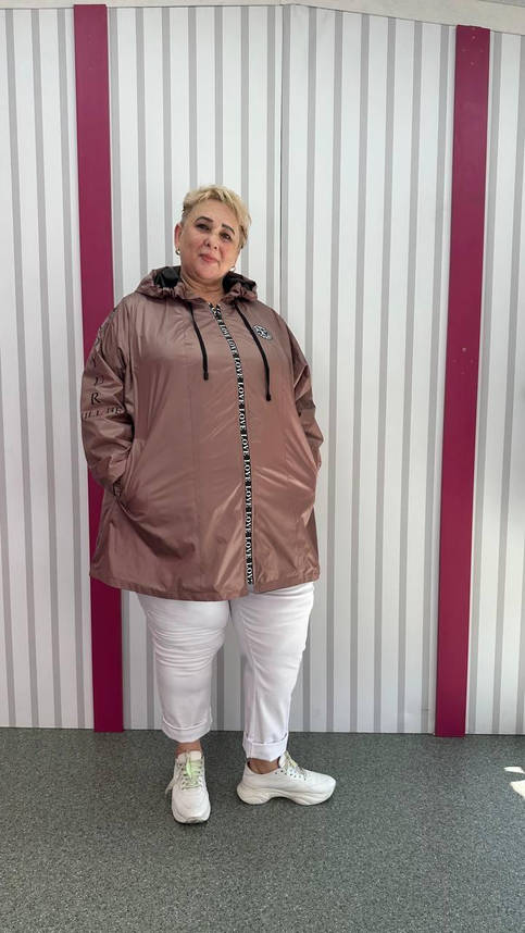 Легка водонепроникна вітровка на підкладці "Шардоне" 62-64 66-68 70-72 74-76, фото 1