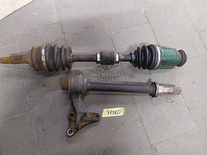 Права півось прав Nissan Almera N16 2.2 2000-2006 000071980