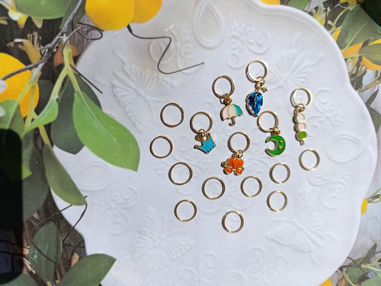 Набір прикрас для волосся 16шт №74: пірсинг для волосся з підвісками, золотисті підвіски з емалью., фото 1