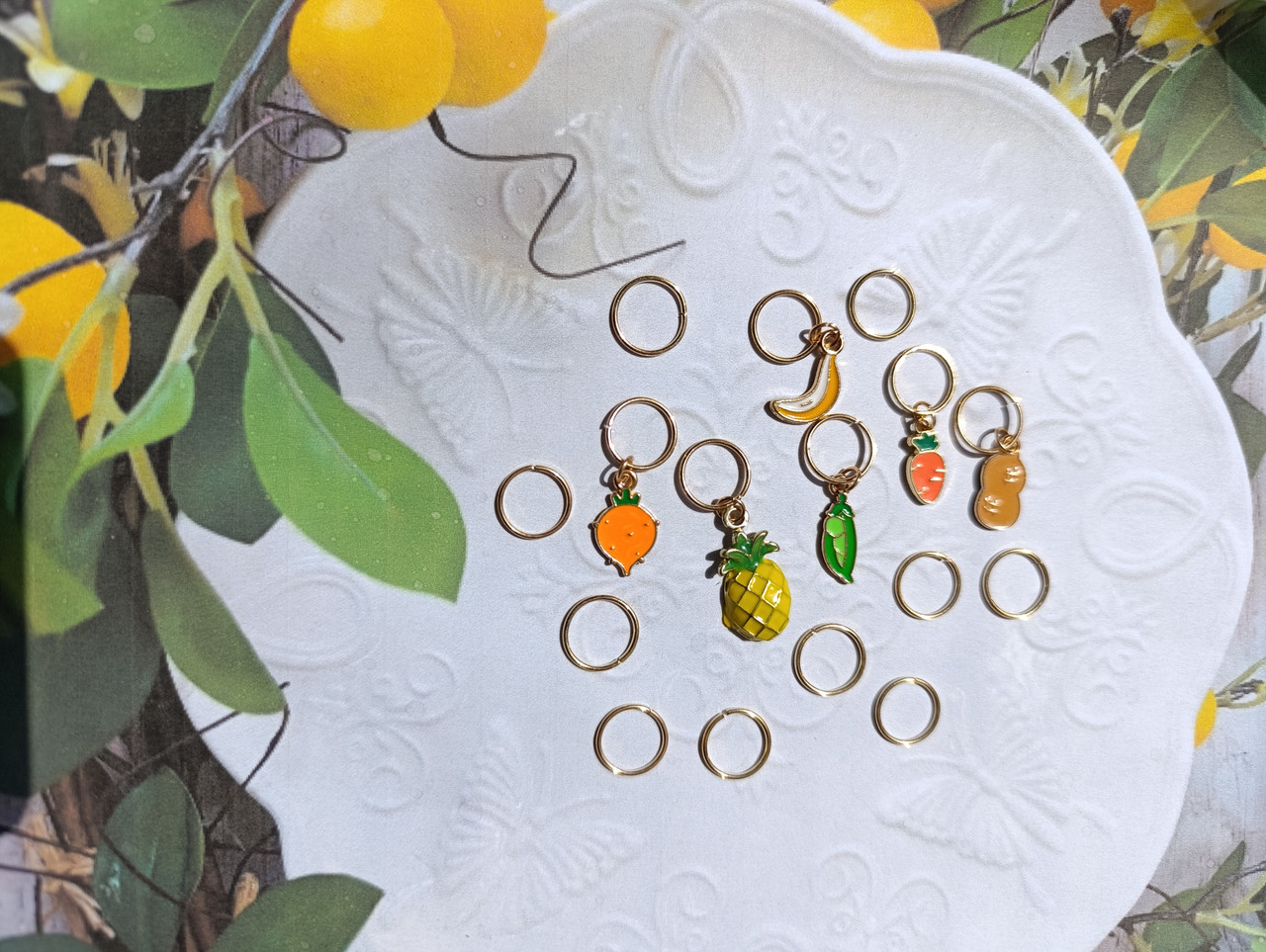 Набір прикрас для волосся 16шт №85: пірсинг для волосся з підвісками, золотисті підвіски з емалью., фото 1