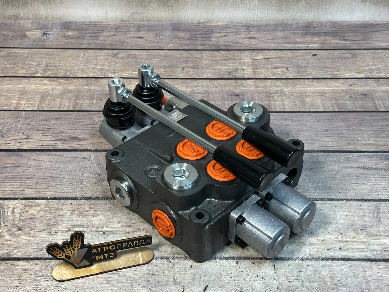 Гідророзподільник Badestnost 2Р120 (2-секційний, стандартний, підйом-опускання)A1A1GKZ1, фото 1