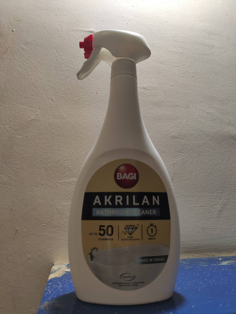 Чистячий засіб Bagi Акрилан для акрилових ванн і душових кабін (750мл.) - фото покупців 1