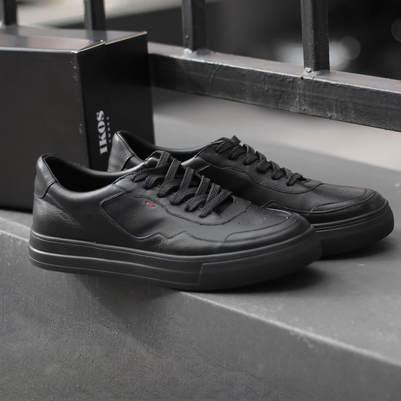 Чорні якісні шкіряні кеди 40 розмір, фото 1