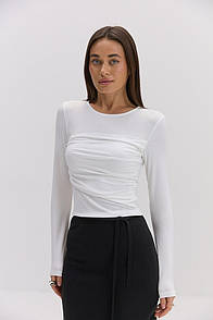 Лонгслів жіночий молочний з драпіруванням віскоза прилеглий MKAR22068-2