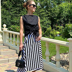 Спідниця міді асиметрична чорно-біла у вертикальну смужку Modna KAZKA MKNK2022-1