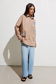 Жіноча сорочка з вишивкою бежева з голубим Modna KAZKA MKRM4256-4