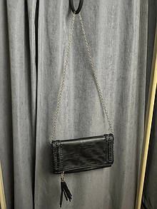 Сумка-клатч жіноча зі штучної шкіри чорна MK8895-1