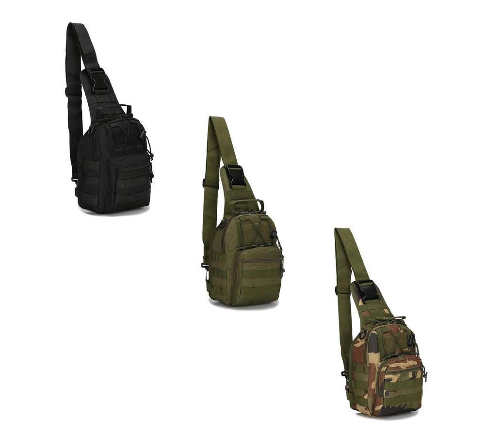 Компактна чоловіча сумка на плече з ременем і відділеннями