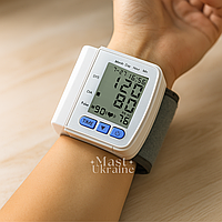 Тонометр автоматичний на зап’ястя з футляром для вимірювання артеріального тиску та пульсу з футляром CK-102S