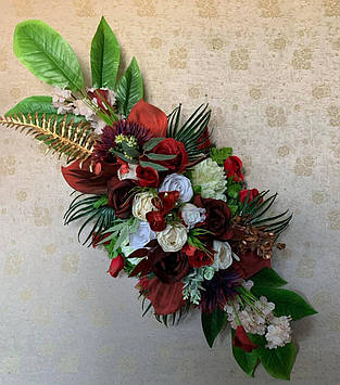 Композиція похоронна зі штучних квітів на гроб 120 см Х 40 см