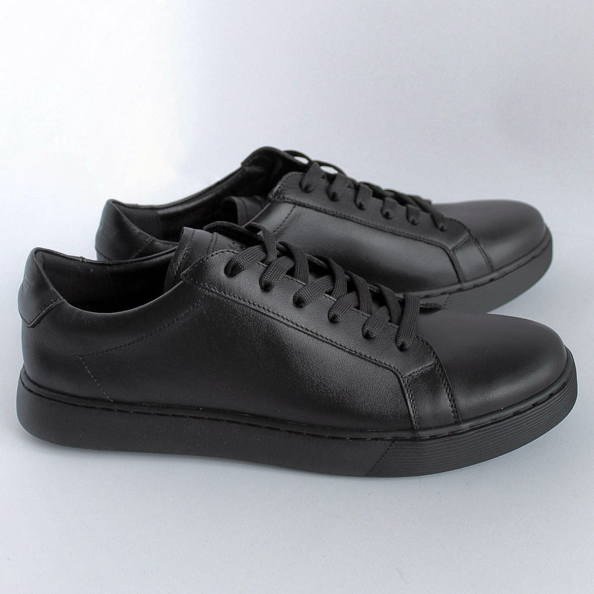 Класичні чорні кеди  з натуральної шкіри на шнурку 40 розмір, фото 1