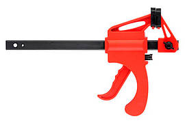 Струбцина автомат Intertool 150 х 60 мм