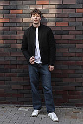 Стильна замшева чоловіча вітровка - бомбер на осінь