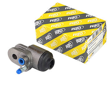 Циліндр гальмівний передній УАЗ 469, 452, 2206, 31512, 31519, 3303, 3741, 3909, 3962 прав. OEM