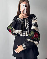 Жіноча блуза вишиванка прикрашена вишивкою хрестиком "Троянда" батал чорна