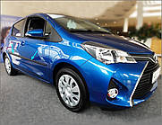 Молдинги на двері для Toyota Yaris III 5 dr LIFT 2013-2017