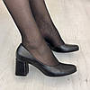 Туфлі жіночі чорні шкіряні на підборах, фото 7