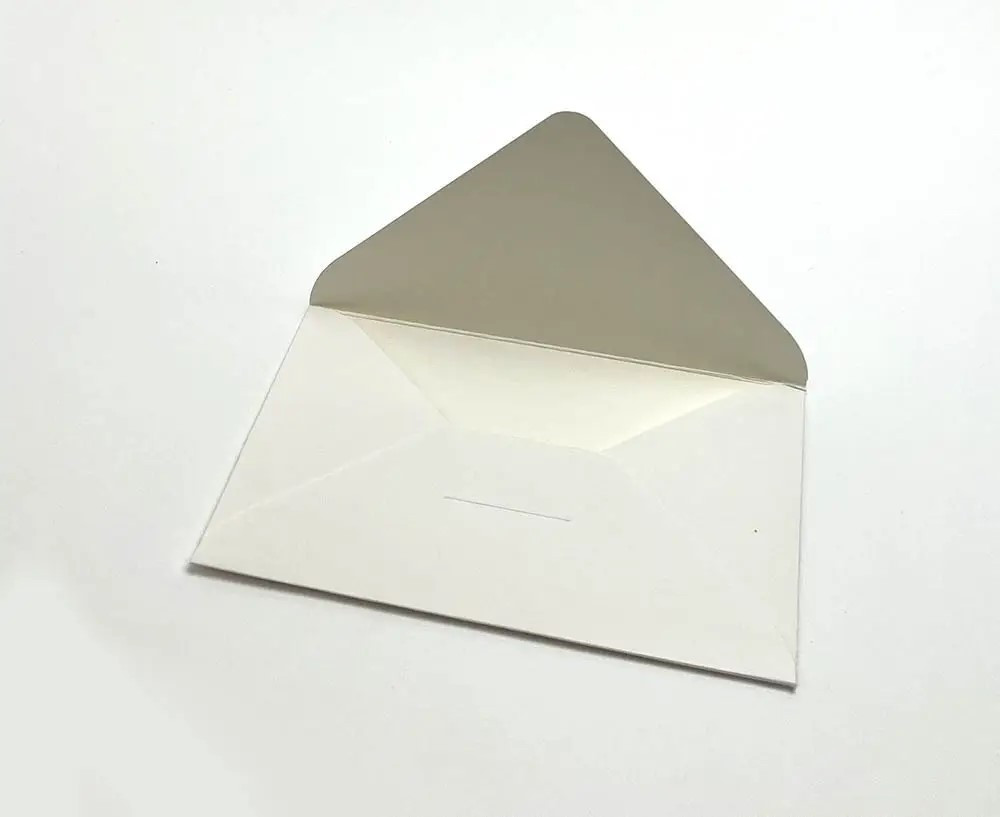 Білий щільний конверт С6 11,5х16 см