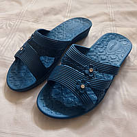 Шльопанці жіночі бірюзові з квітами, розміри в описі