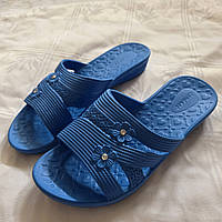 Шльопанці жіночі блакитні з квітами, розміри в описі