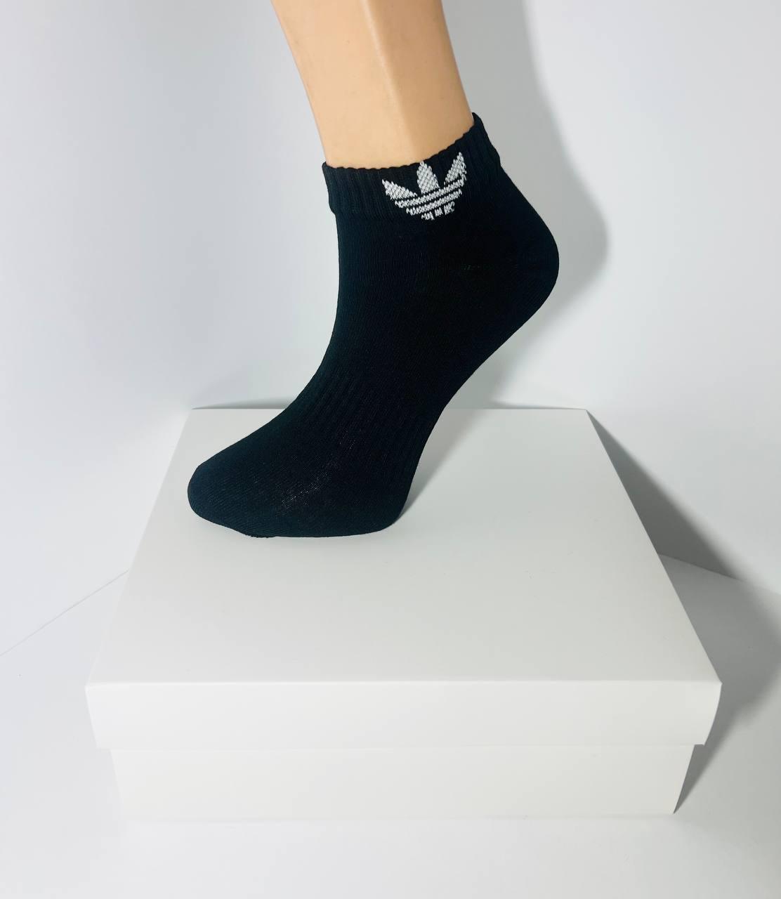 Набір з 30 пар чоловічих демісезонних укорочених шкарпеток розмір 41-44 чорні