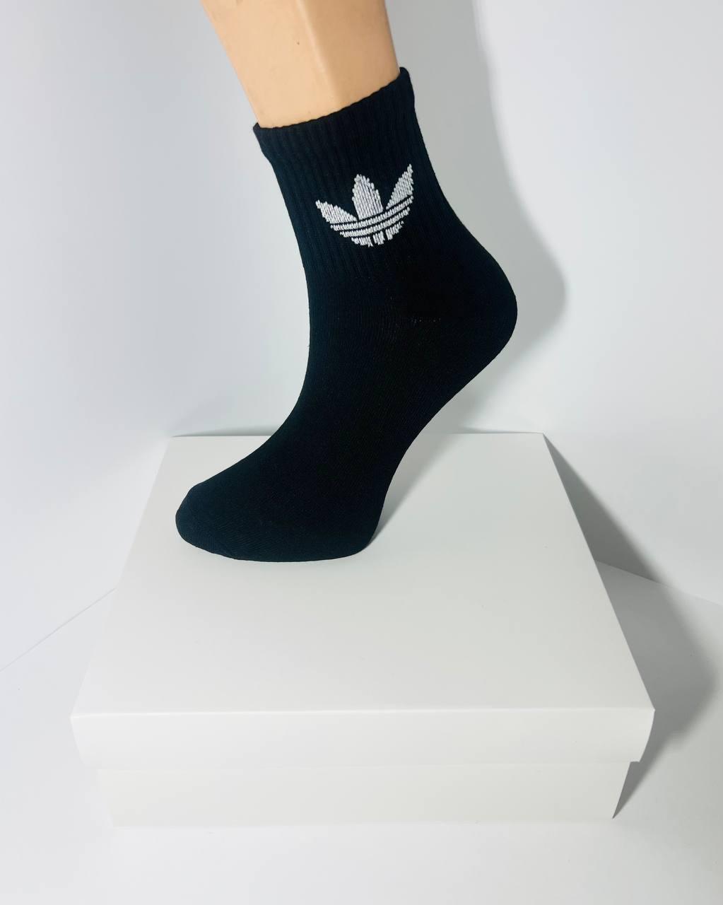 Набір з 30 пар чоловічих демісезонних середніх шкарпеток розмір 41-44 чорні