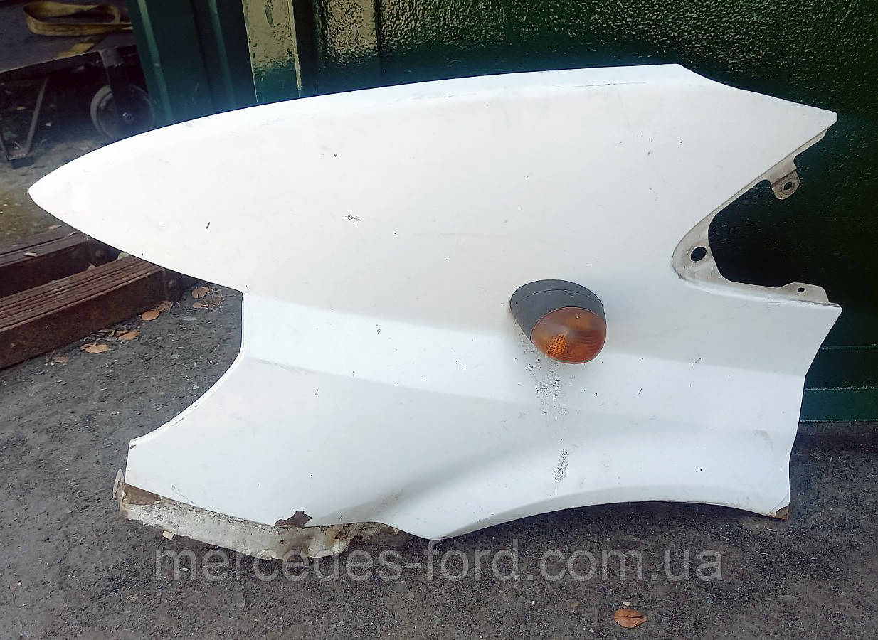 Крило переднє ліве (з отвором) нове Ford Transit 2.4 TDI дизель / RWD задній привод Форд Транзит 2000-2006, YC1516016BT, фото 1