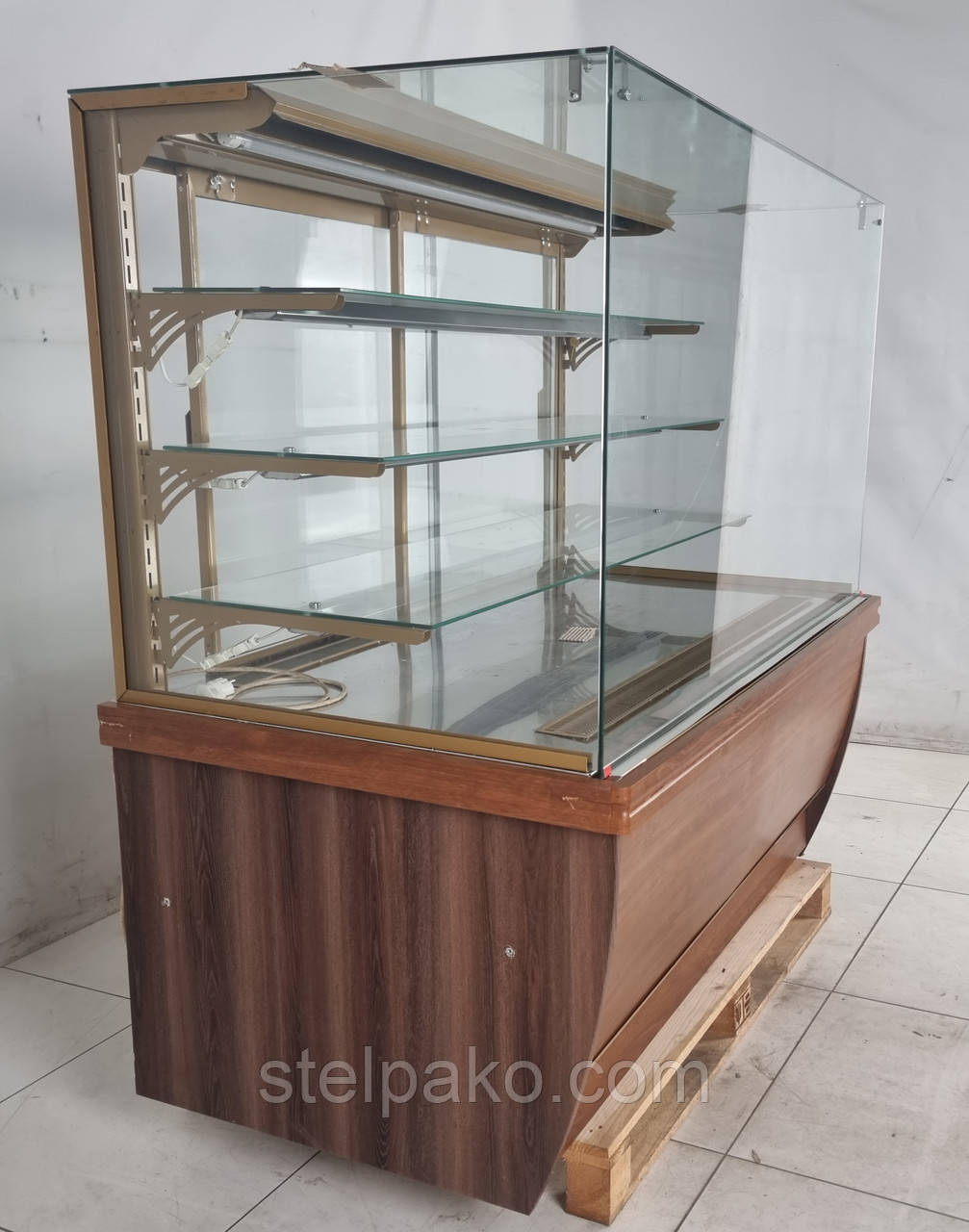 Кондитерська холодильна вітрина «Технохолод Дакота», (+3° +7°), 1.44 м., (Україна), Б/у, фото 1