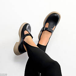 Чорні шкіряні демі туфлі на ремінці натуральна шкіра на бежевій підошві