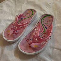 В'єтнамки дитячі рожеві з квітами, розміри в описі