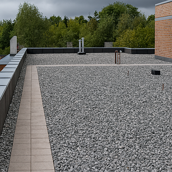 Влаштування баластної покрівлі