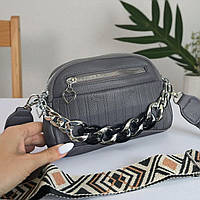 Молодіжна маленька сумка через плече крос боді з широким ременем сумочка з ланцюгом шкіряна колір темно-сірий